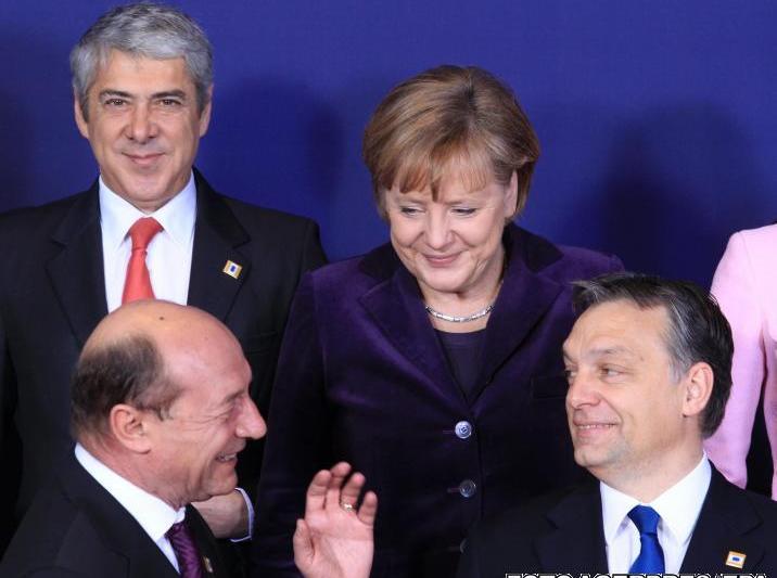 Sub privirile lui Merkel, Basescu si Viktor Orban se inteleg tot mai bine, Foto: AGERPRES