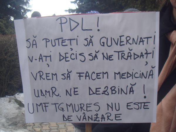 Protest la UMF Mures, Foto: CityNews.ro