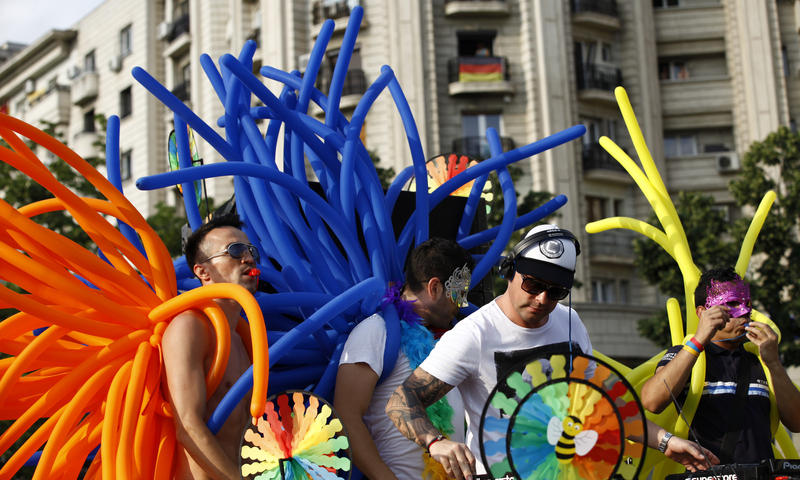 Marsul Diversitatii, organizat de Asociatia Accept in cadrul GayFest 2012, Foto: HotNews / Dan Popescu