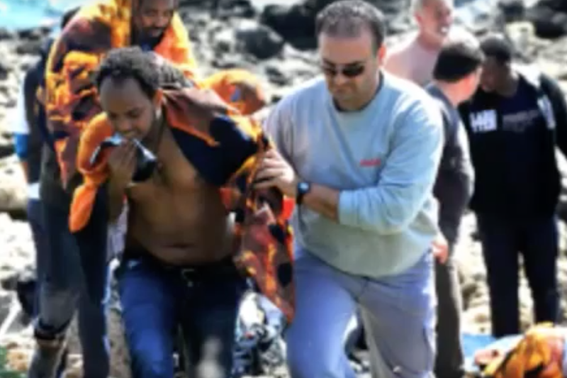 Refugiati sosind pe o insula din Grecia, Foto: Captura YouTube