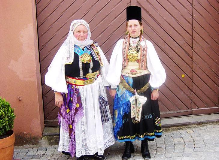 Parada portului popular la Ziua Sasilor de la Dinkelsbuhl, Foto: Dani Rockhoff