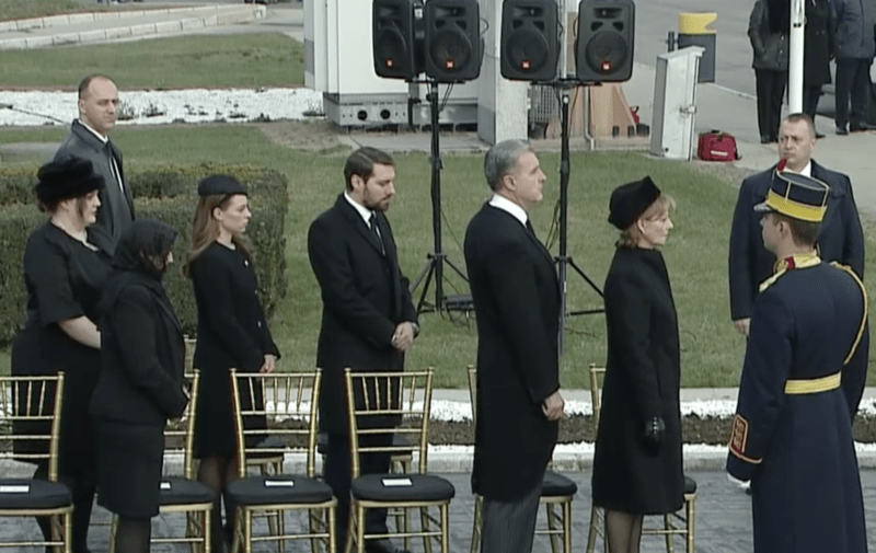 Principesa Margareta, Principele radu Duda si Printul Nicolae, la Otopeni, Foto: Captura Digi 24