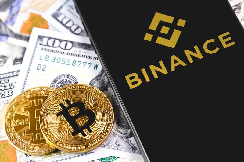 Binance, Foto: © Mikhail Primakov | Dreamstime.com