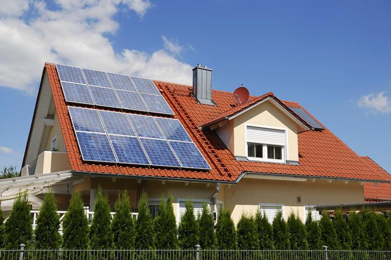 Panouri fotovoltaice, Foto: Manfredxy | Dreamstime.com