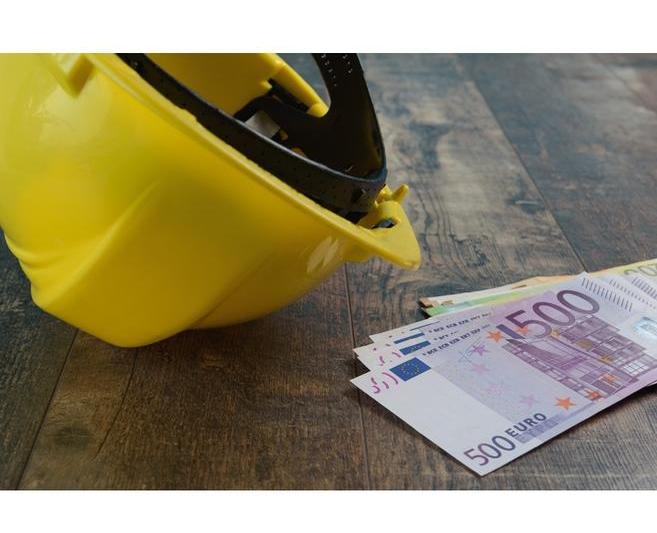 bani-euro-constructii, Foto: Dreamstime