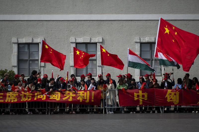 Manifestație pro-Xi Jinping la Budapesta , Foto: Denes Erdos / AP / Profimedia