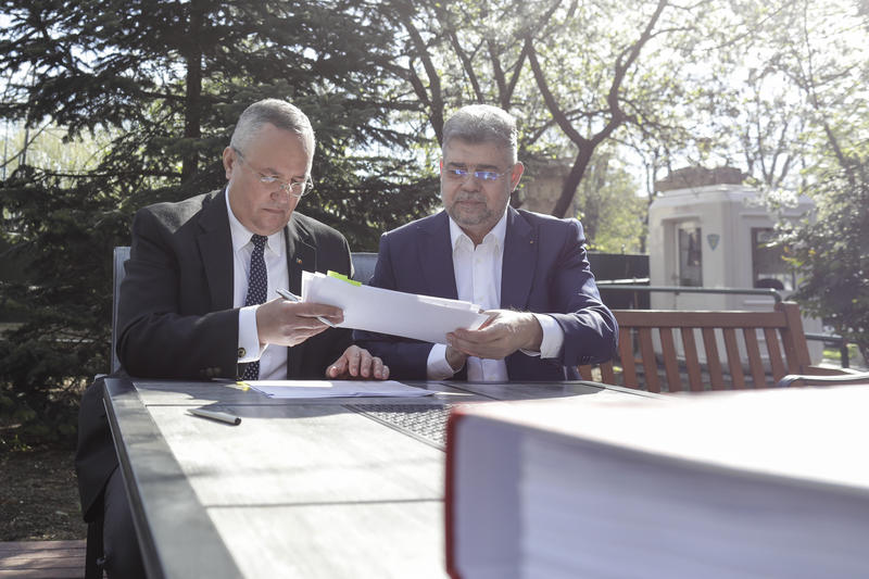 Nicolae Ciucă și Marcel Ciolacu, Foto: INQUAM Photos / Octav Ganea