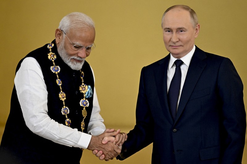 Narendra Modi laudă calităţile de lider ale lui Vladimir Putin și spune că India este „un pilon puternic al noii ordini mondiale emergente multipolare”