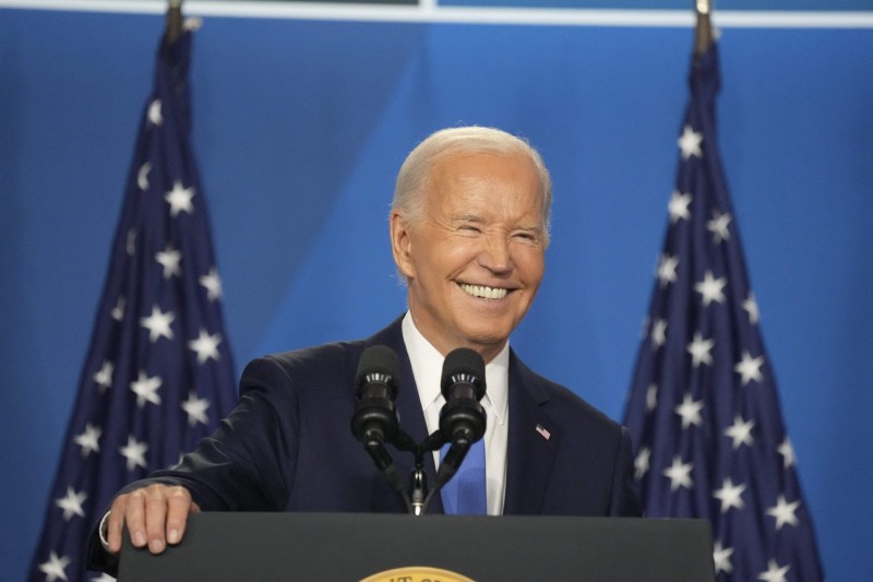 Biden revine în campanie. A câștigat președintele joi suficient timp pentru a supraviețui furtunii politice?!