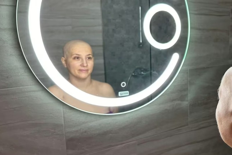 Diagnosticată la 40 de ani cu cancer, Andreea a fost nevoită să dea statul român în judecată ca să aibă o șansă la viață. Imediat ce a câștigat, situația s-a schimbat: „Au fost de un real ajutor”