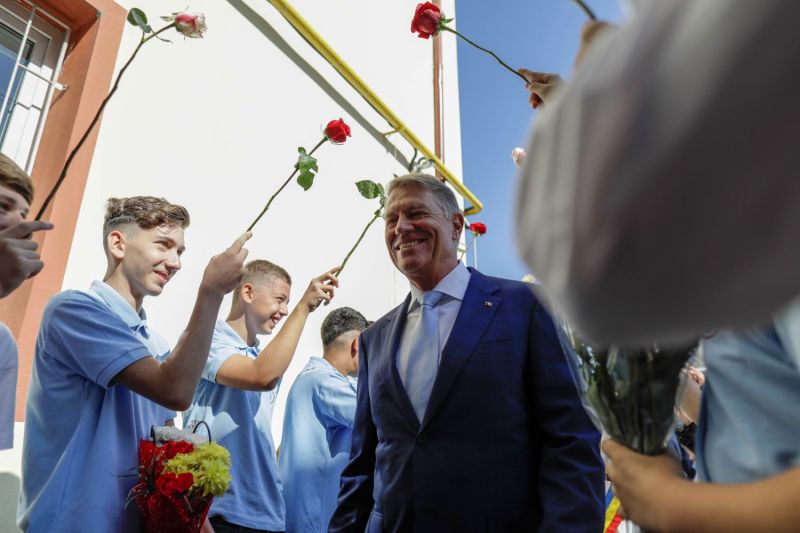 VIDEO La deschiderea anului școlar, Iohannis a vorbit despre „România Educată”: Școlile trebuie să fie un spațiu unde toți să se simtă protejați