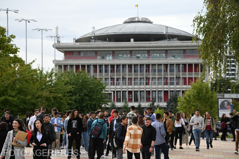 Primul campus de învățământ dual din România se deschide astăzi / Ce sunt ele și câte vor fi construite în total 