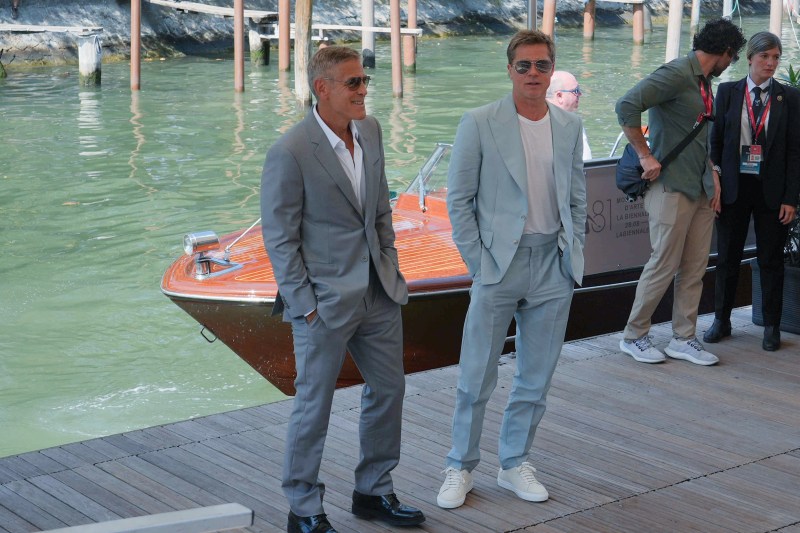 Sosirea lui Brad Pitt si George Clooney La Venetia. Credit line: Barbara Amendola / ipa-agency.ne / PA Images / Profimedia